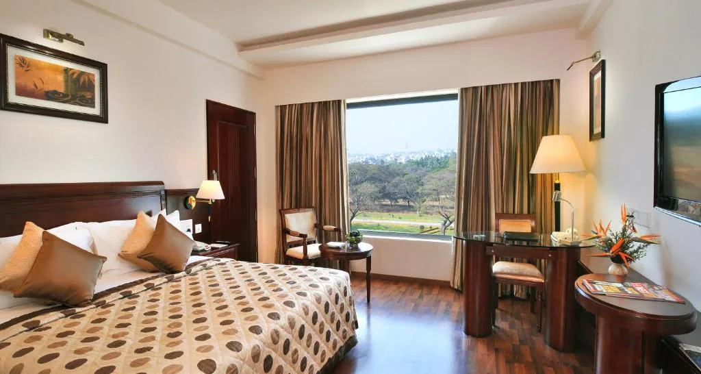 Fortune JP Palace Mysore — property photograph 2