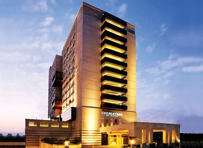 DoubleTree by Hilton Hotel Gurgaon - New Delhi NCR — property photograph 1