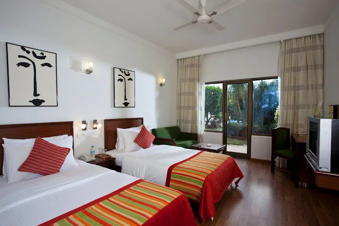 Lemon Tree Hotel, Aurangabad — property photograph 2