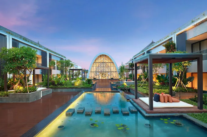 Aryaduta Bali — property photograph 1