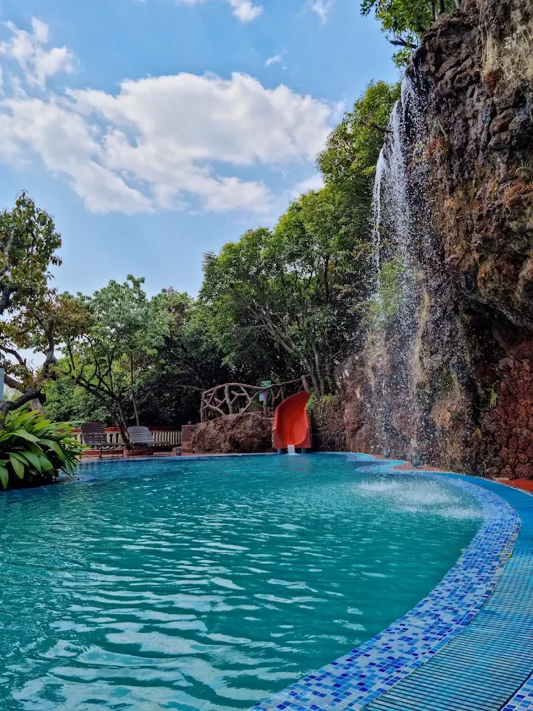Bella Vista Resort Mahabaleshwar — property photograph 3